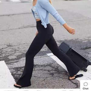 Crossover Flare Leggings